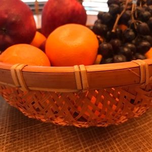 HANDWOVEN BASKET